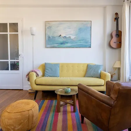 Apartment Two With View Near Canal *