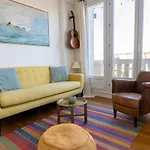 Apartment Two With View Near Canal Paris